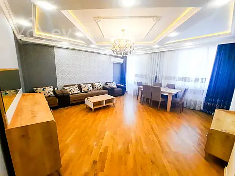 Kirayə verilir 3 otaqlı yeni tikili 150 m² — Bakı, Nizami 3 otaq 150.00 m²