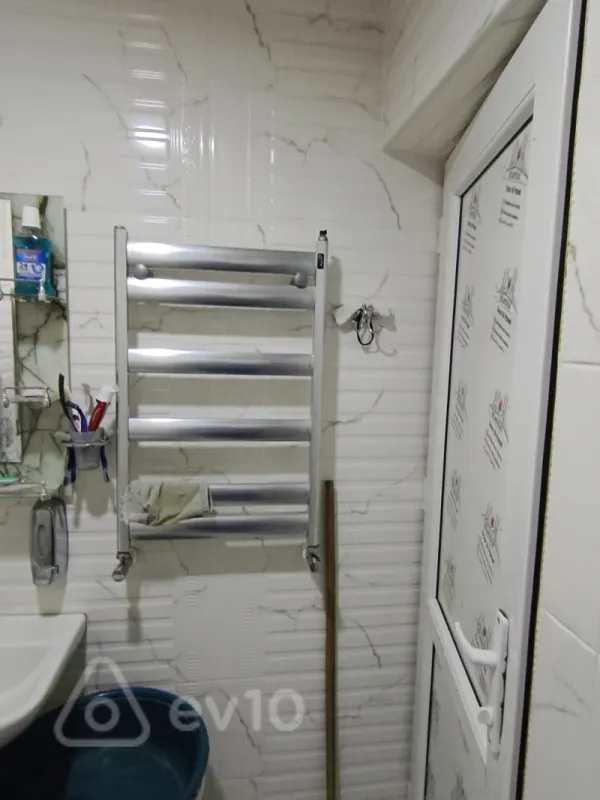 Satılır 3 otaqlı həyət evi 60 m²