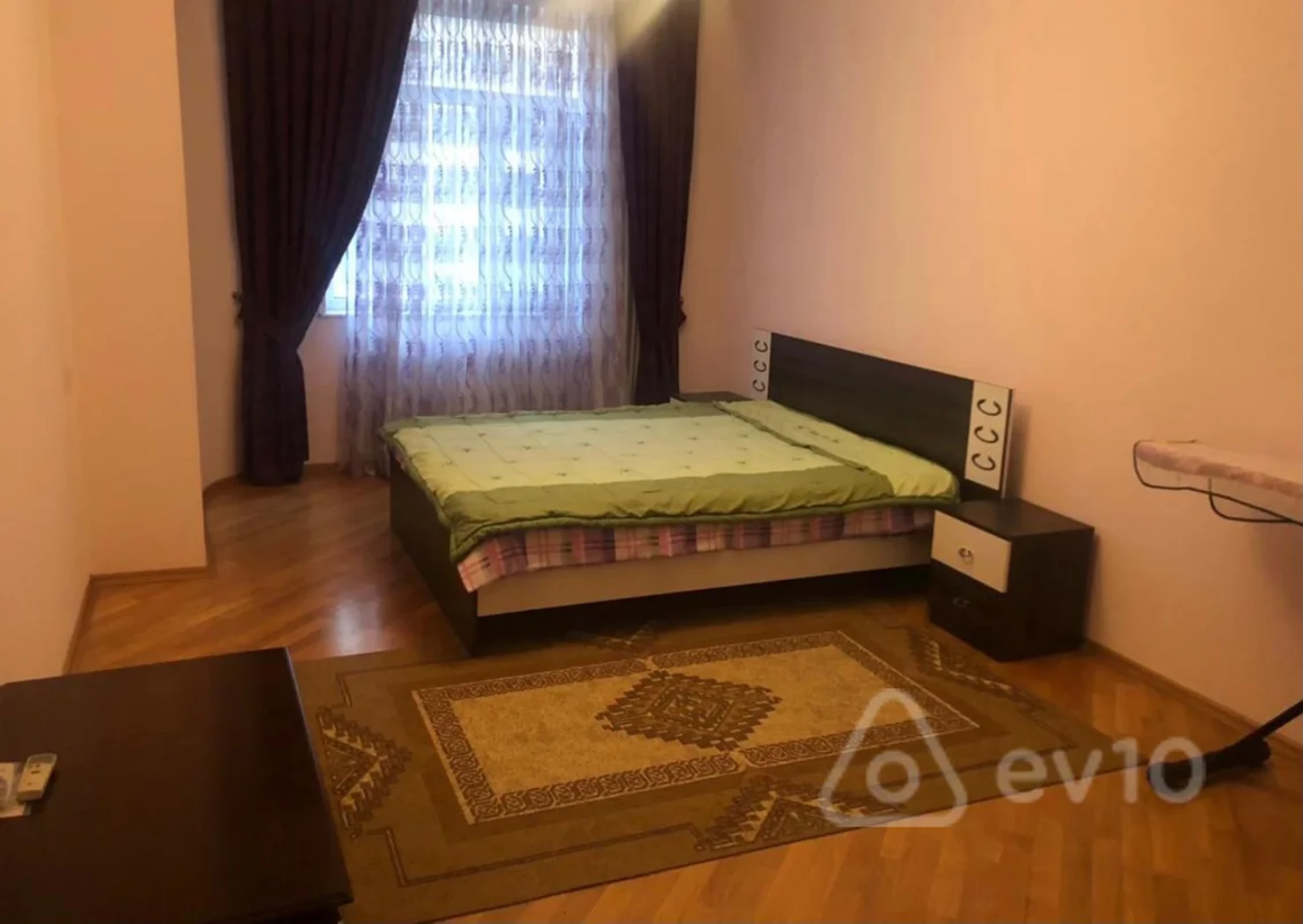 Kirayə verilir 3 otaqlı yeni tikili 155 m²