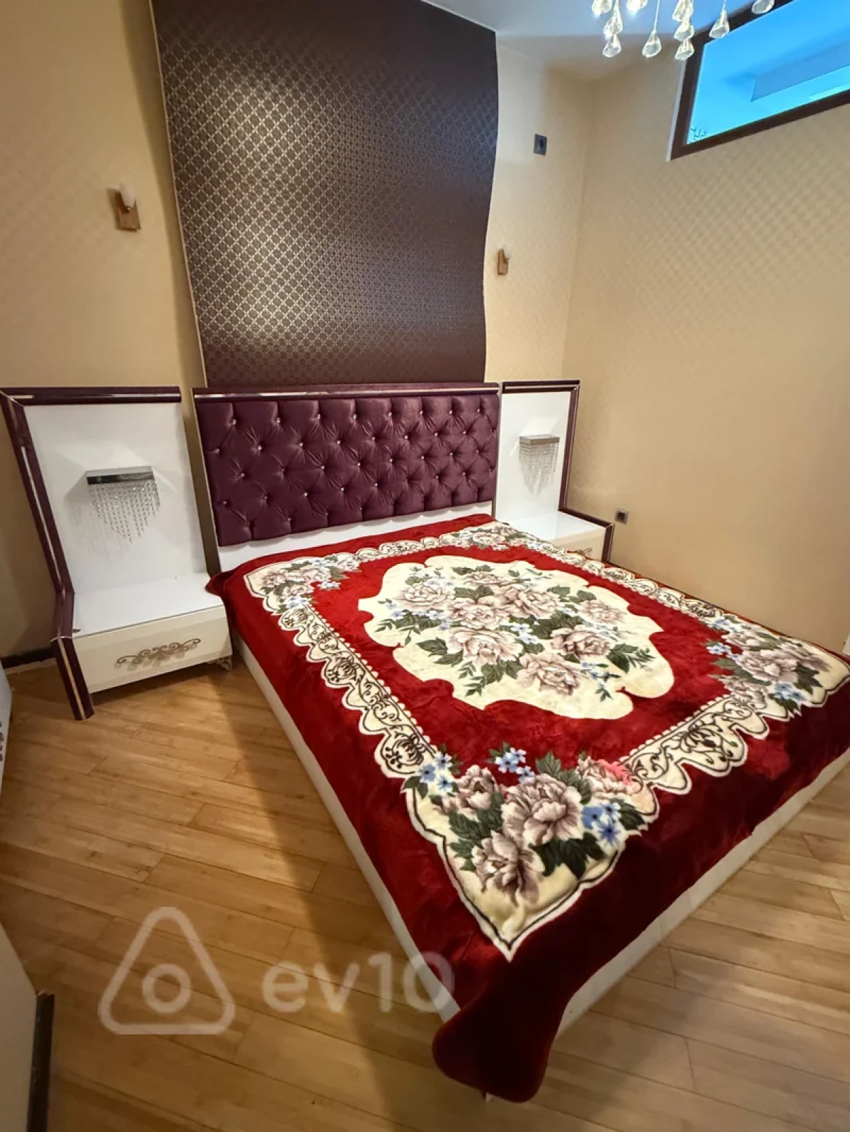 Kirayə verilir 2 otaqlı yeni tikili 65 m²