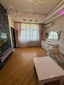 Kirayə verilir 2 otaqlı yeni tikili 65 m²