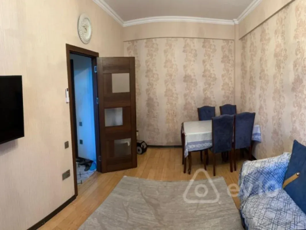 Satılır 2 otaqlı yeni tikili 60 m²