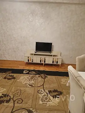 Kirayə verilir 3 otaqlı yeni tikili 126 m²