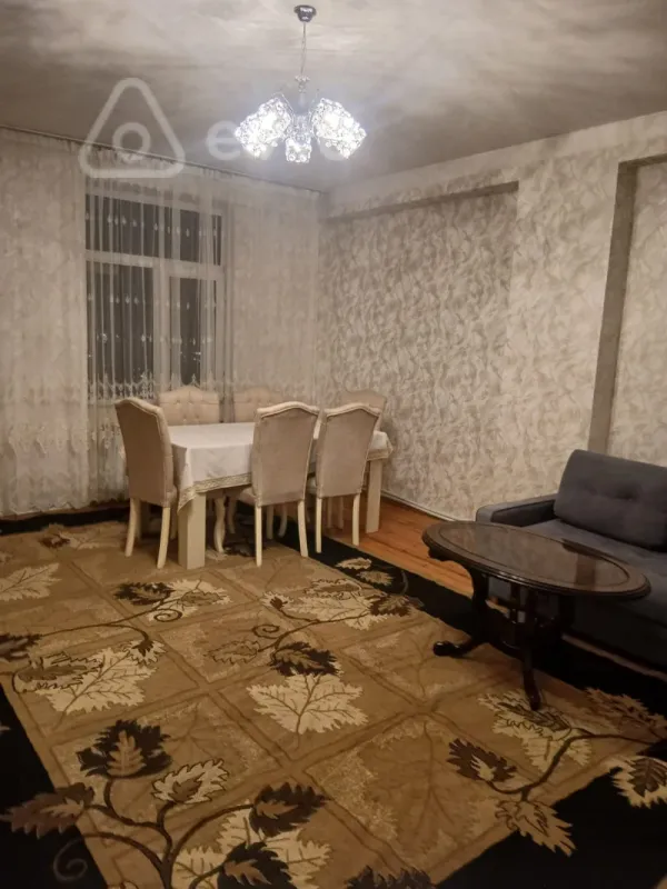 Kirayə verilir 3 otaqlı yeni tikili 126 m²