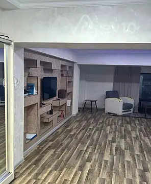 Kirayə verilir 2 otaqlı yeni tikili 65 m²