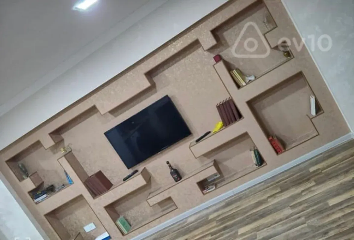 Kirayə verilir 2 otaqlı yeni tikili 65 m²