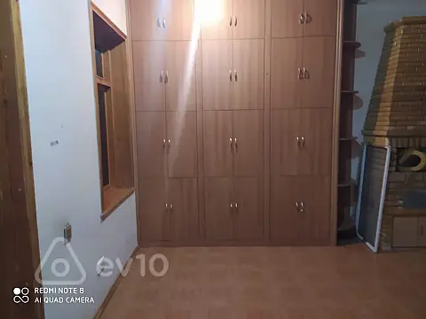 Kirayə verilir 3 otaqlı köhnə tikili 80 m²