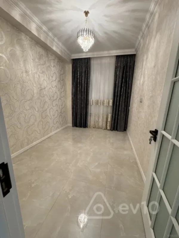 Satılır 2 otaqlı yeni tikili 58 m²