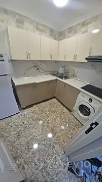 Kirayə verilir 2 otaqlı yeni tikili 78 m²