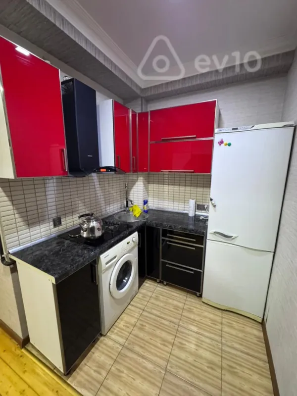 Kirayə verilir 2 otaqlı yeni tikili 60 m²
