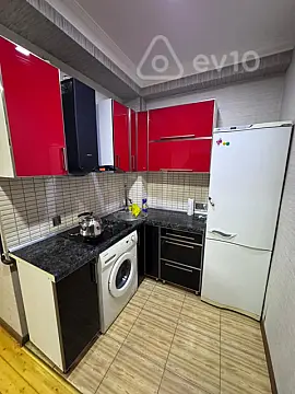 Kirayə verilir 2 otaqlı yeni tikili 60 m²