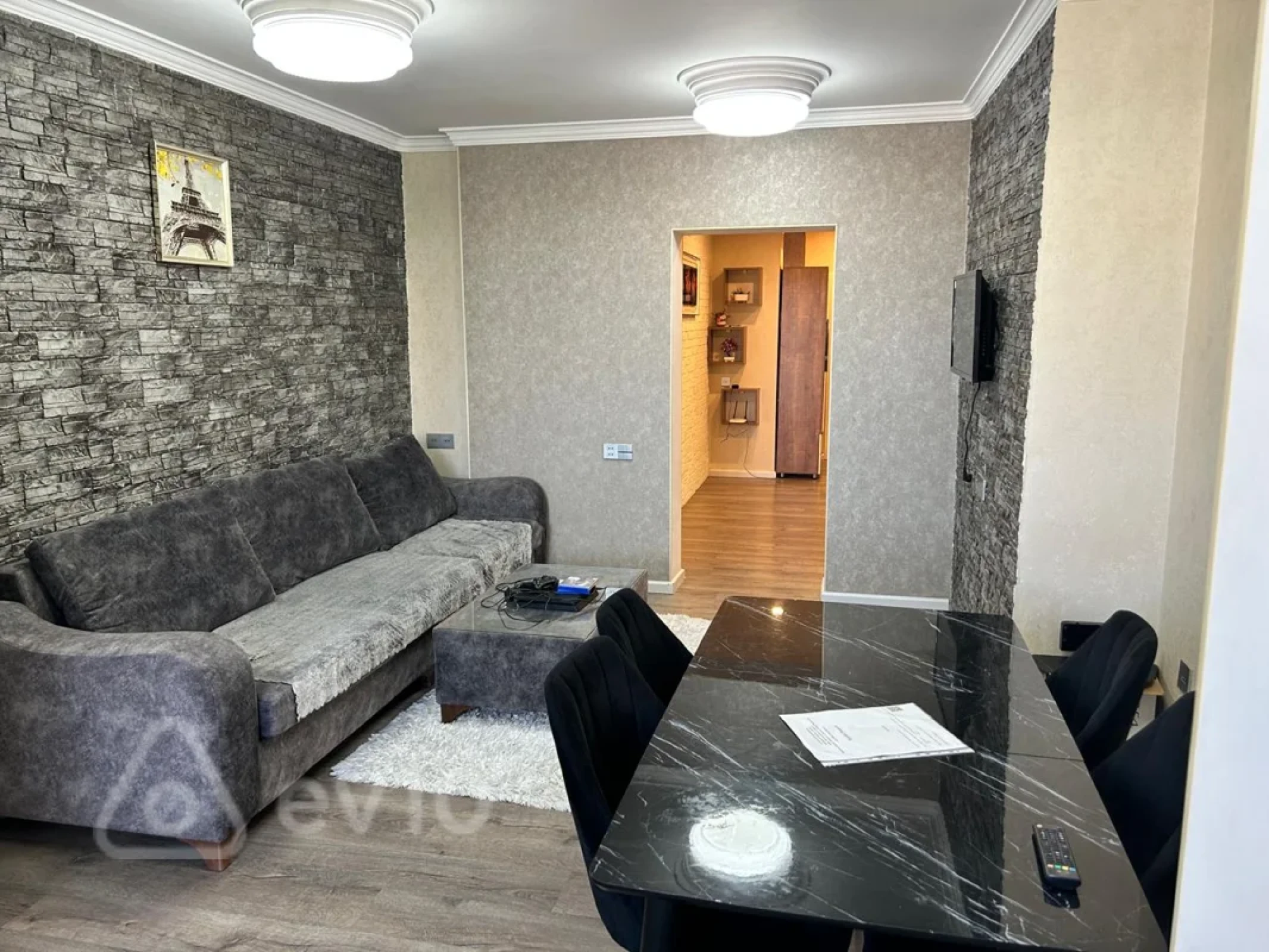 Kirayə verilir 3 otaqlı yeni tikili 70 m²