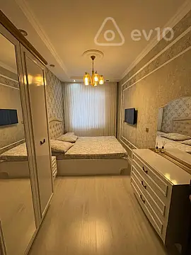 Kirayə verilir 2 otaqlı köhnə tikili 60 m²