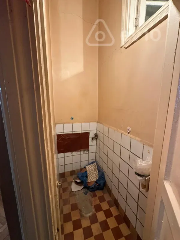 Kirayə verilir 3 otaqlı köhnə tikili 85 m²