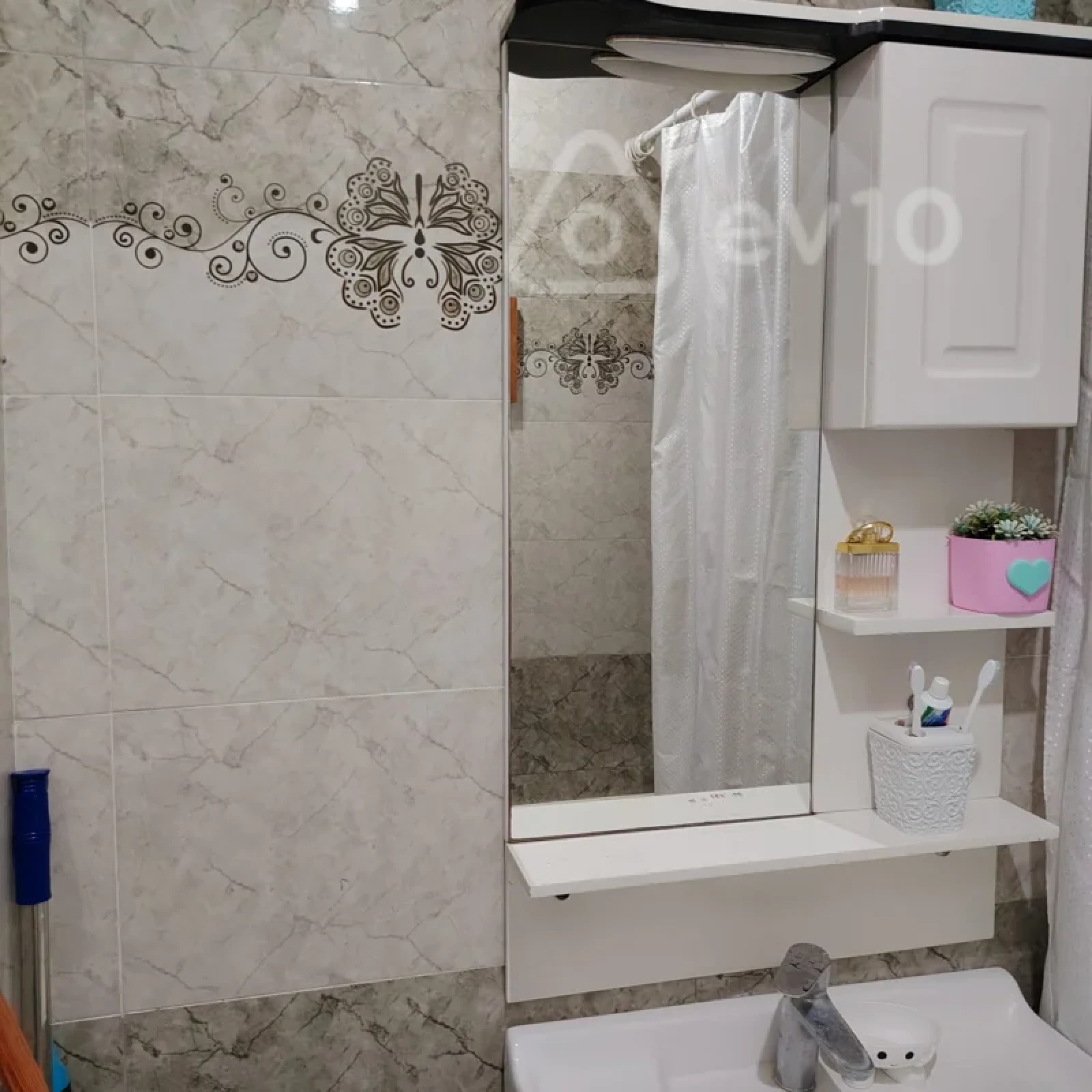 Satılır 3 otaqlı köhnə tikili 85 m²