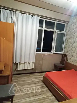 Kirayə verilir 2 otaqlı yeni tikili 50 m²