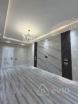Satılır 2 otaqlı yeni tikili 70 m²