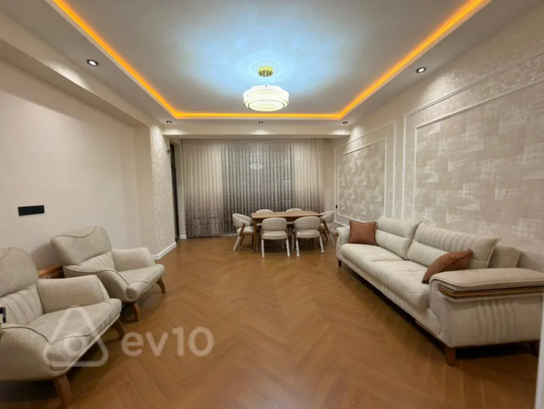 Satılır 4 otaqlı yeni tikili 136 m²