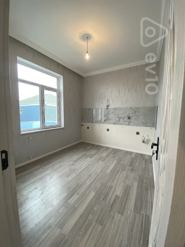 Satılır 3 otaqlı həyət evi 125 m²