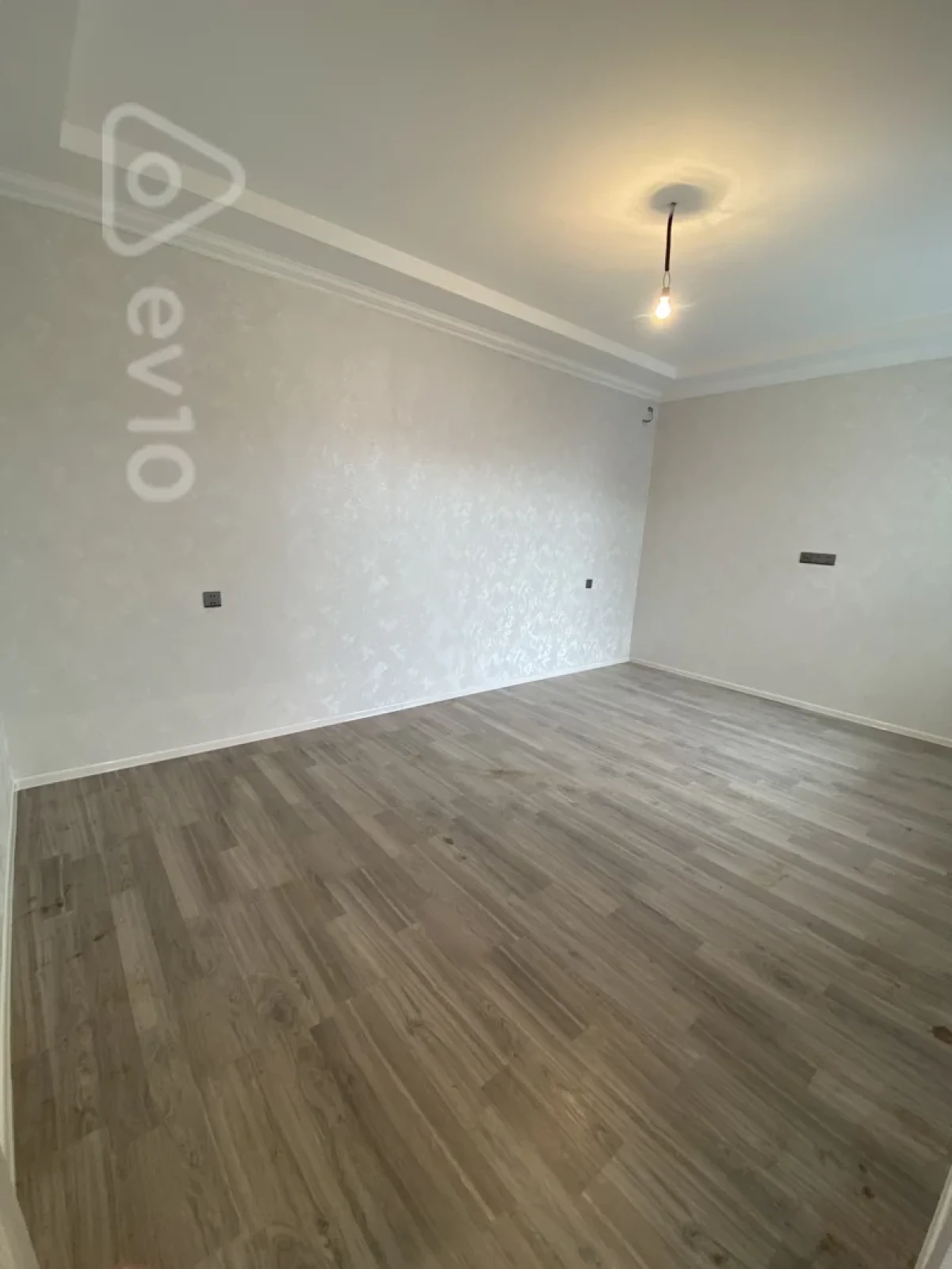 Satılır 3 otaqlı həyət evi 125 m²