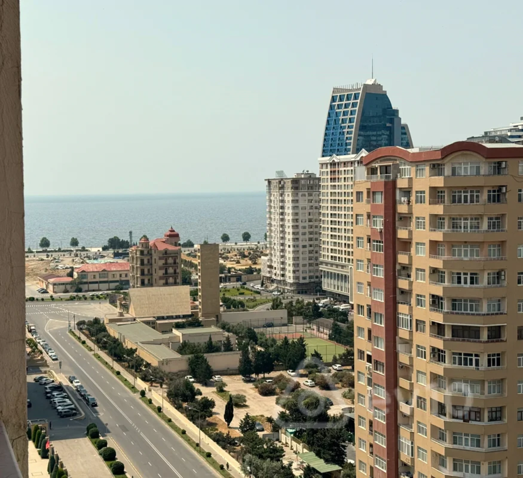 Satılır 3 otaqlı yeni tikili 94 m²