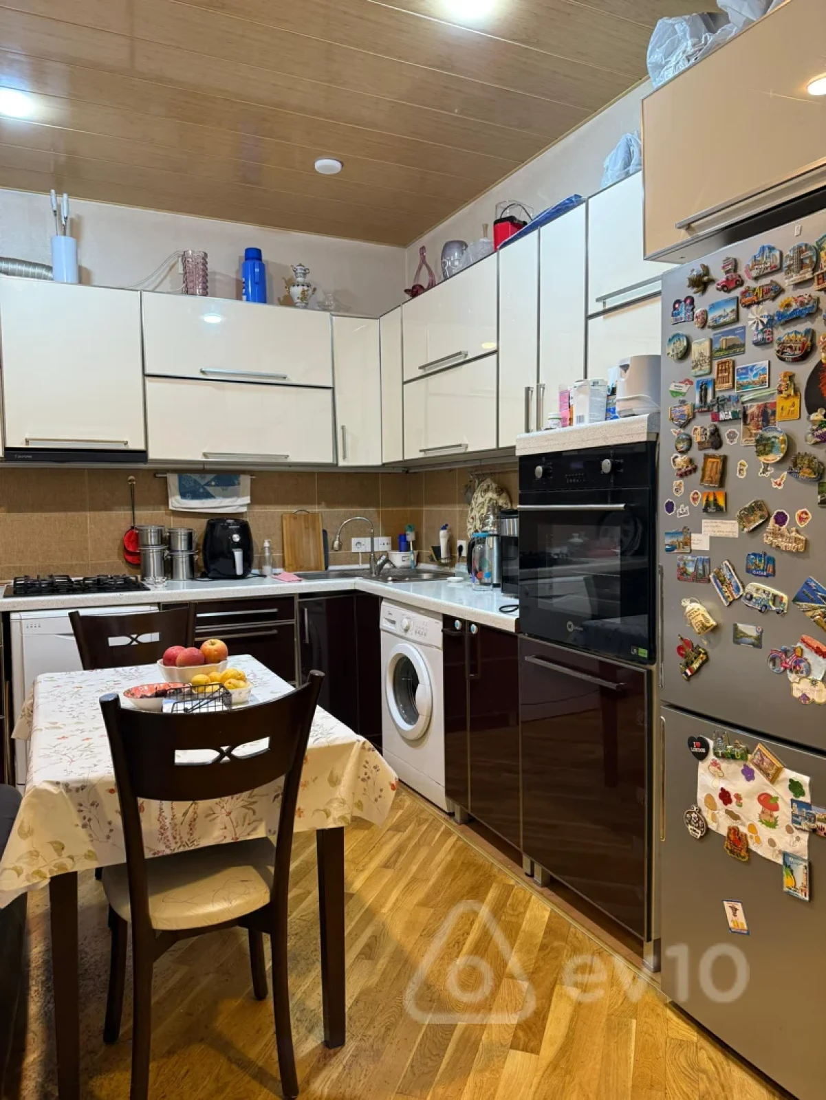 Satılır 3 otaqlı yeni tikili 94 m²