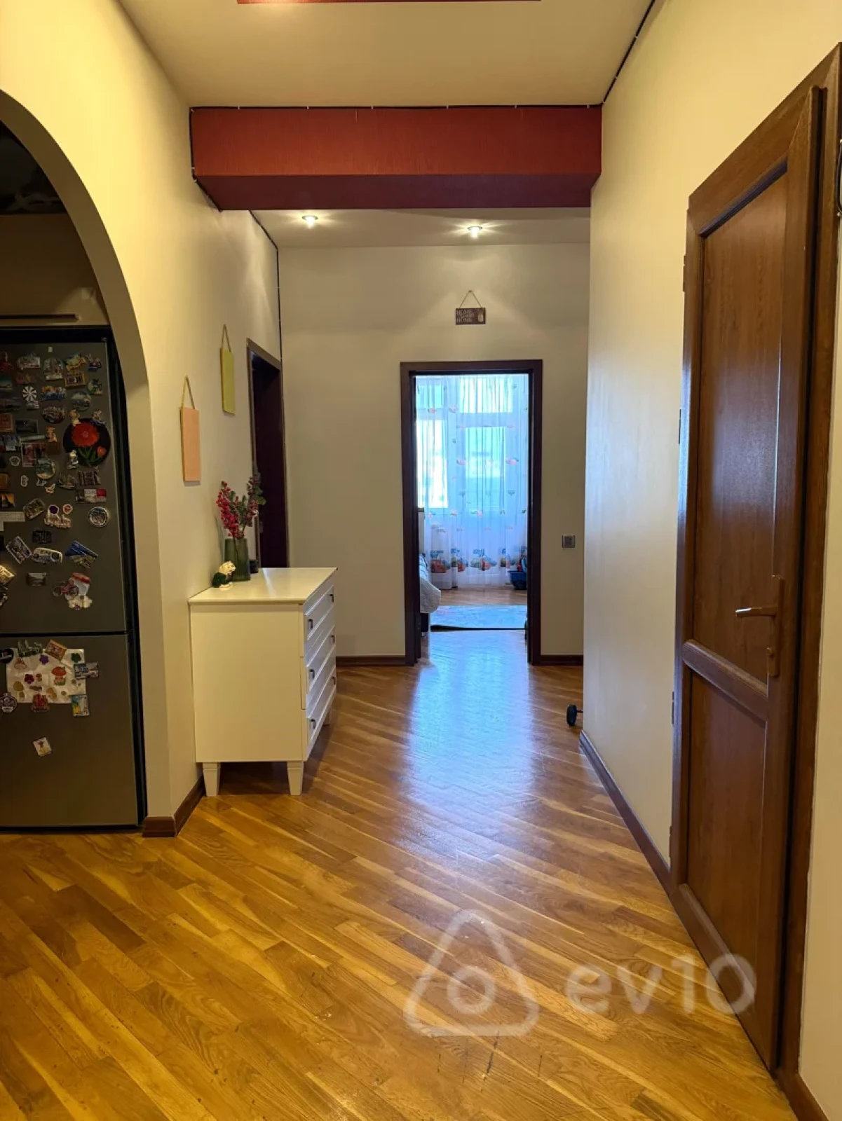 Satılır 3 otaqlı yeni tikili 94 m²