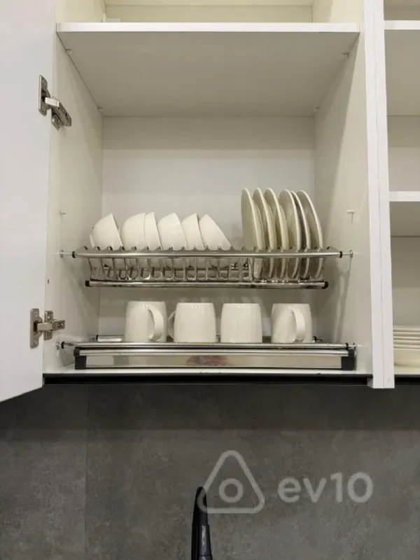 Kirayə verilir 2 otaqlı yeni tikili 63 m²