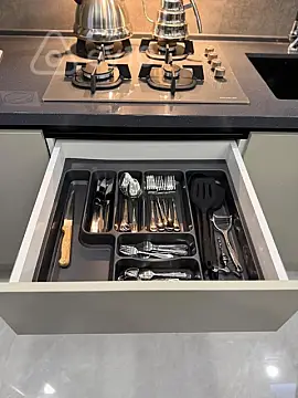 Kirayə verilir 2 otaqlı yeni tikili 63 m²