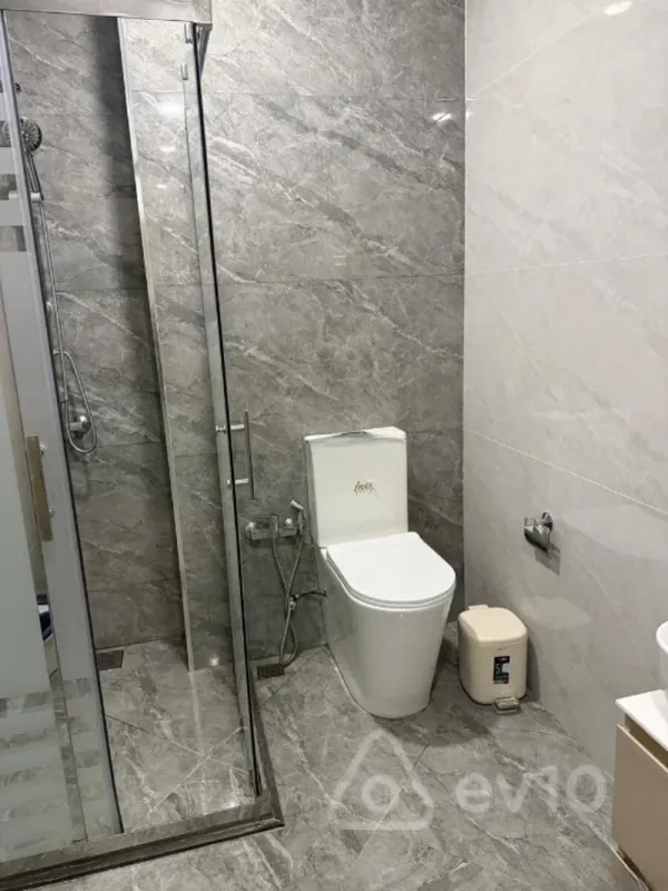 Kirayə verilir 2 otaqlı yeni tikili 63 m²