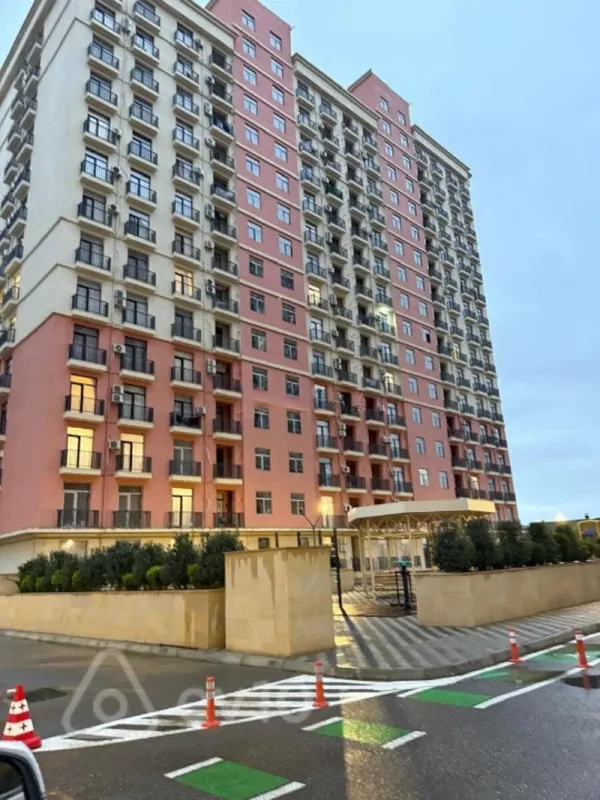 Kirayə verilir 2 otaqlı yeni tikili 63 m²