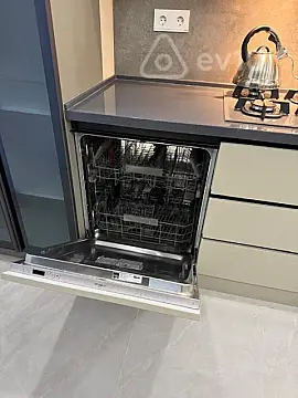 Kirayə verilir 2 otaqlı yeni tikili 63 m²