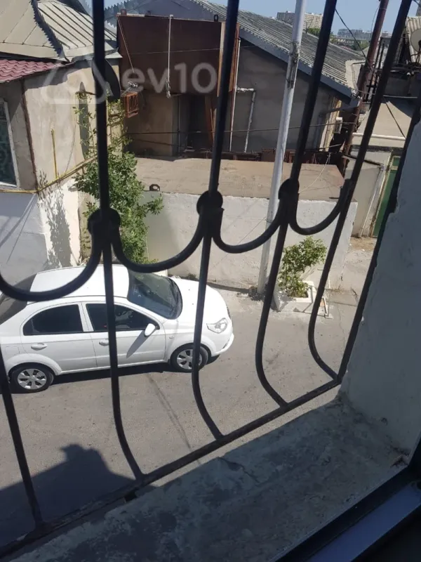 Kirayə verilir 5 otaqlı həyət evi 250 m²