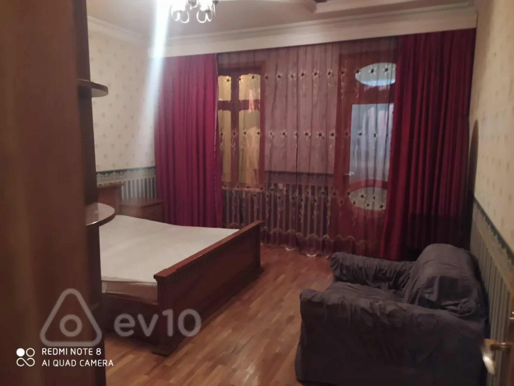 Kirayə verilir 3 otaqlı köhnə tikili 70 m²