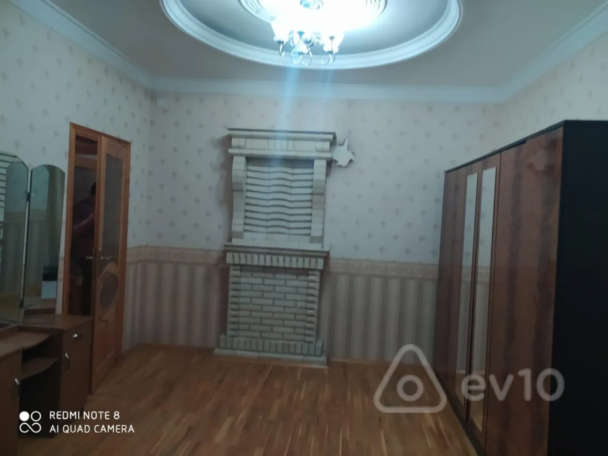 Kirayə verilir 3 otaqlı köhnə tikili 70 m²