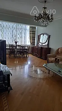 Kirayə verilir 3 otaqlı yeni tikili 110 m² — Bakı, Nərimanov 3 otaq 110.00 m²