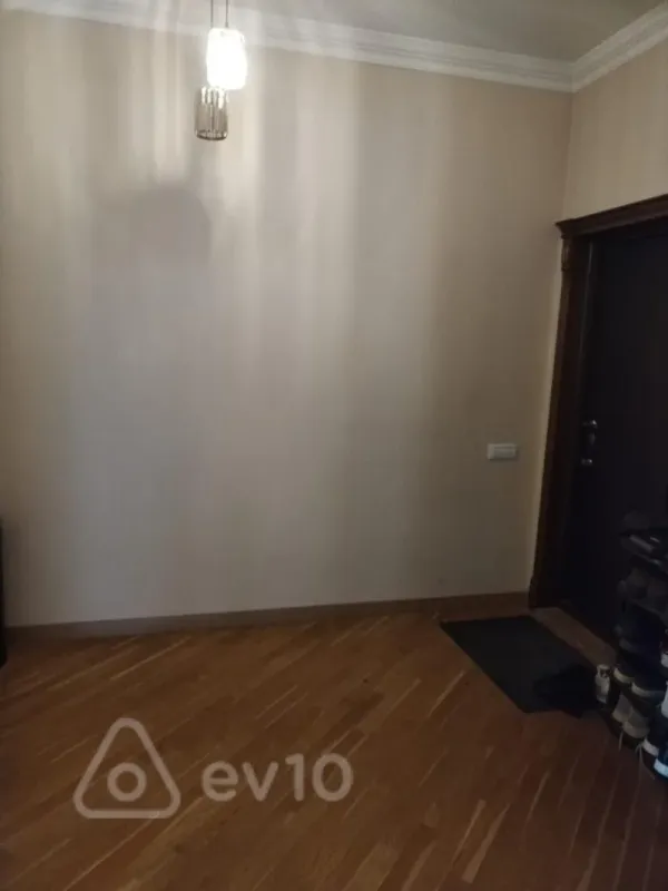 Satılır 24 otaqlı yeni tikili 140 m²