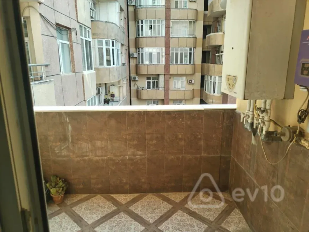 Satılır 24 otaqlı yeni tikili 140 m²