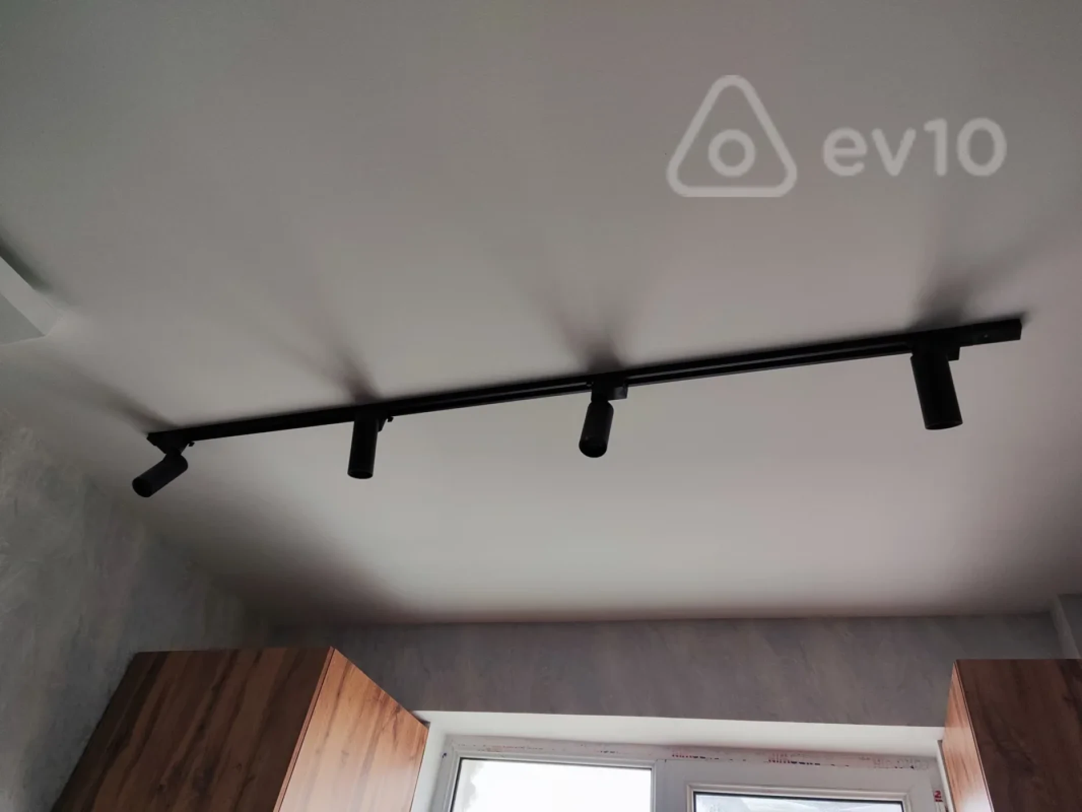 Satılır 3 otaqlı yeni tikili 60 m²