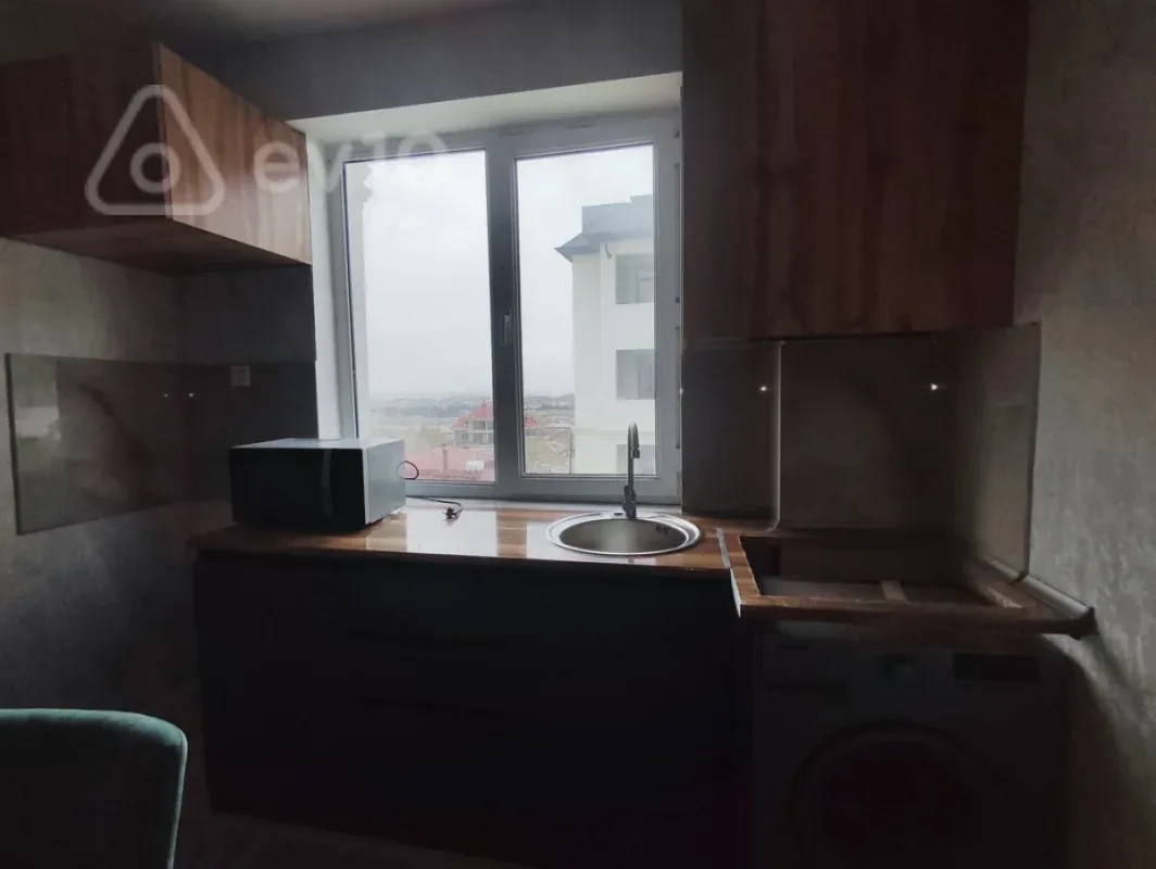 Satılır 3 otaqlı yeni tikili 60 m²