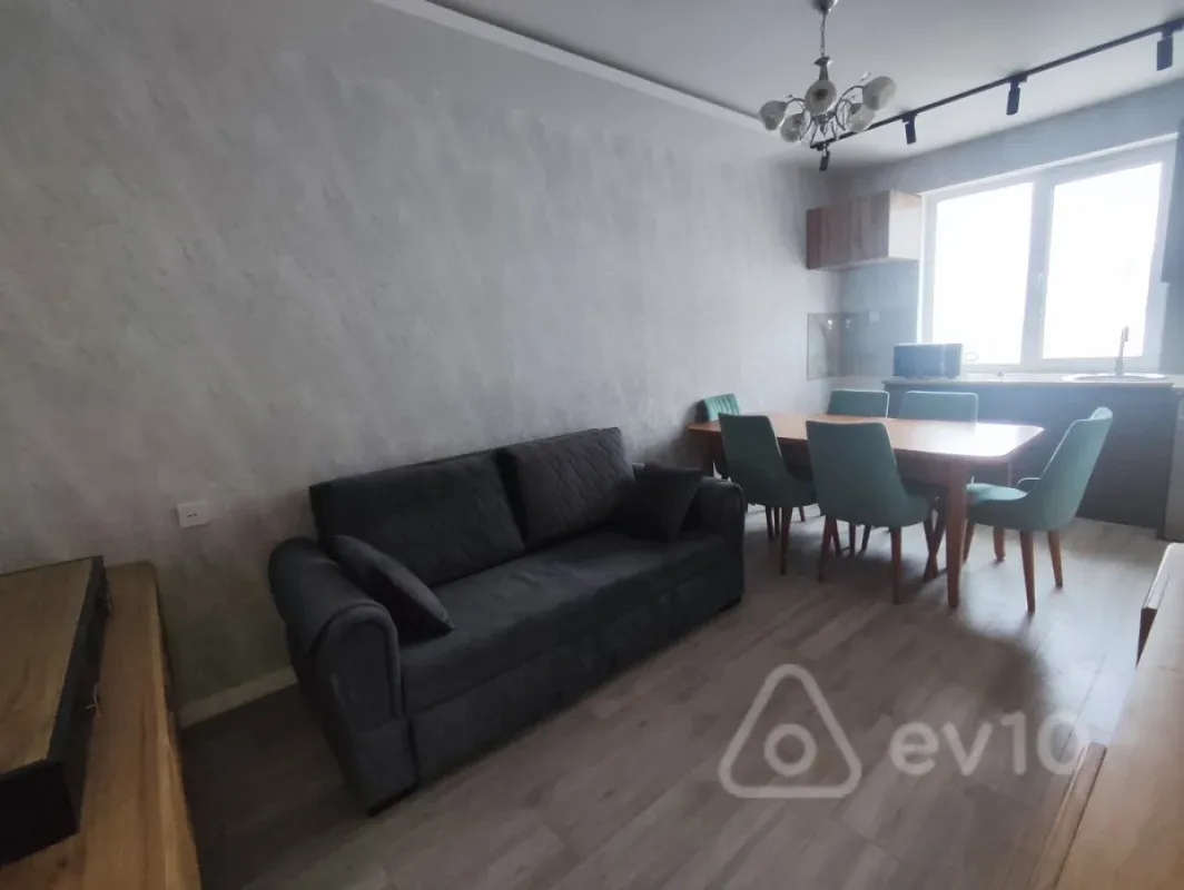 Satılır 3 otaqlı yeni tikili 60 m²