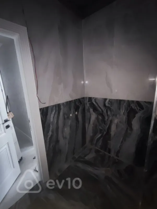 Satılır 3 otaqlı yeni tikili 60 m²