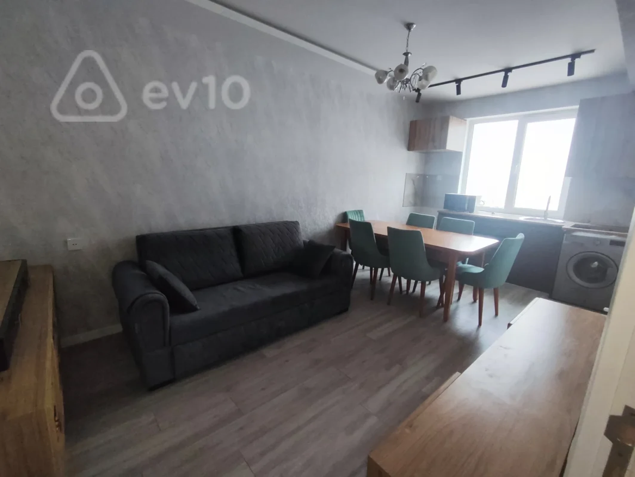 Satılır 3 otaqlı yeni tikili 60 m²