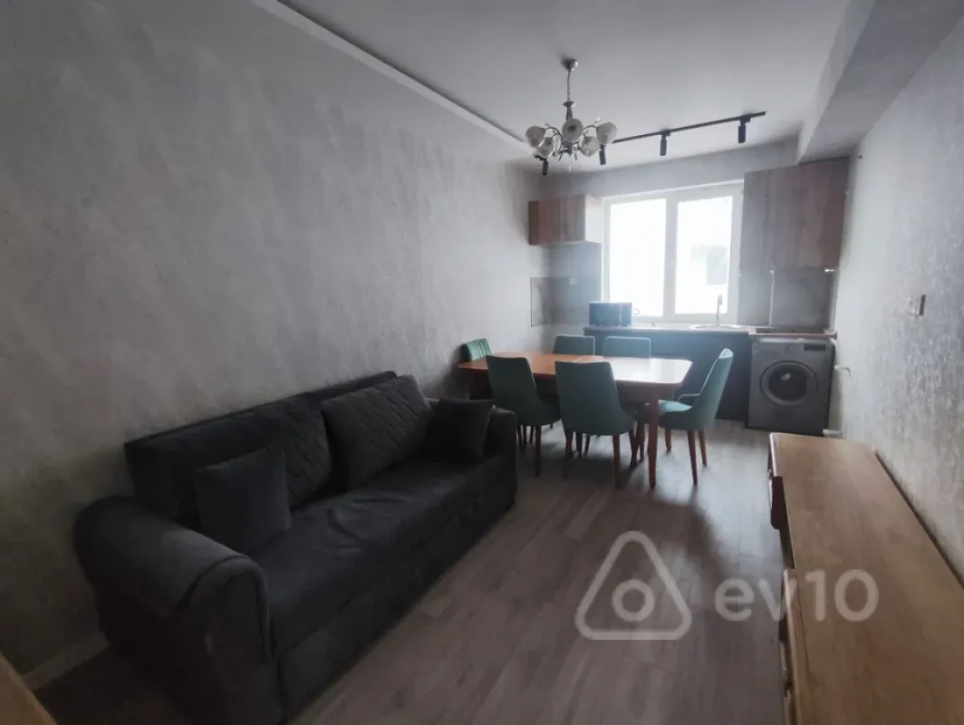 Satılır 3 otaqlı yeni tikili 60 m²