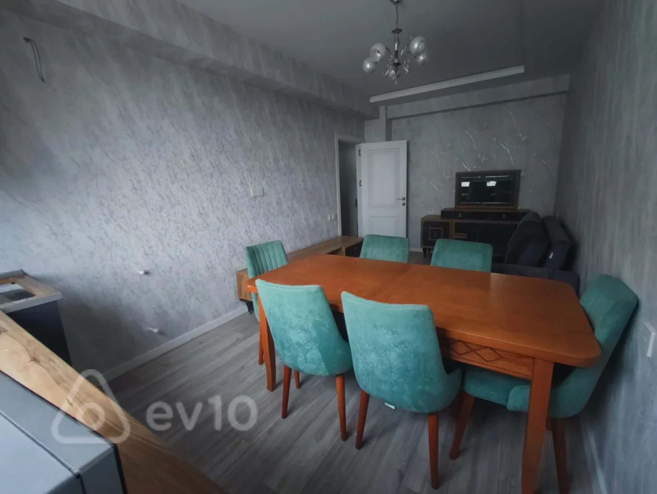 Satılır 3 otaqlı yeni tikili 60 m²