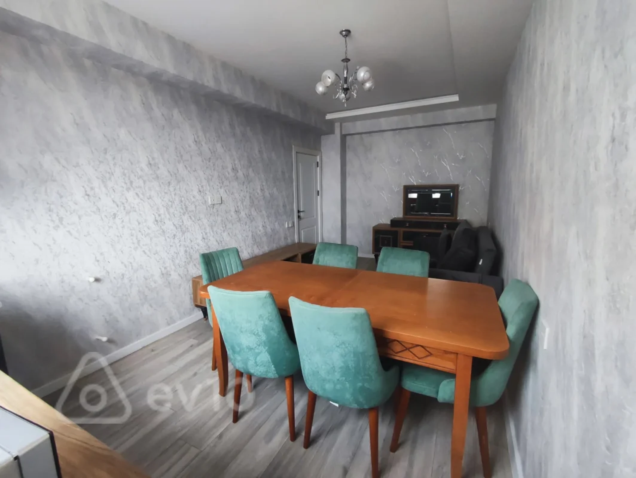 Satılır 3 otaqlı yeni tikili 60 m²