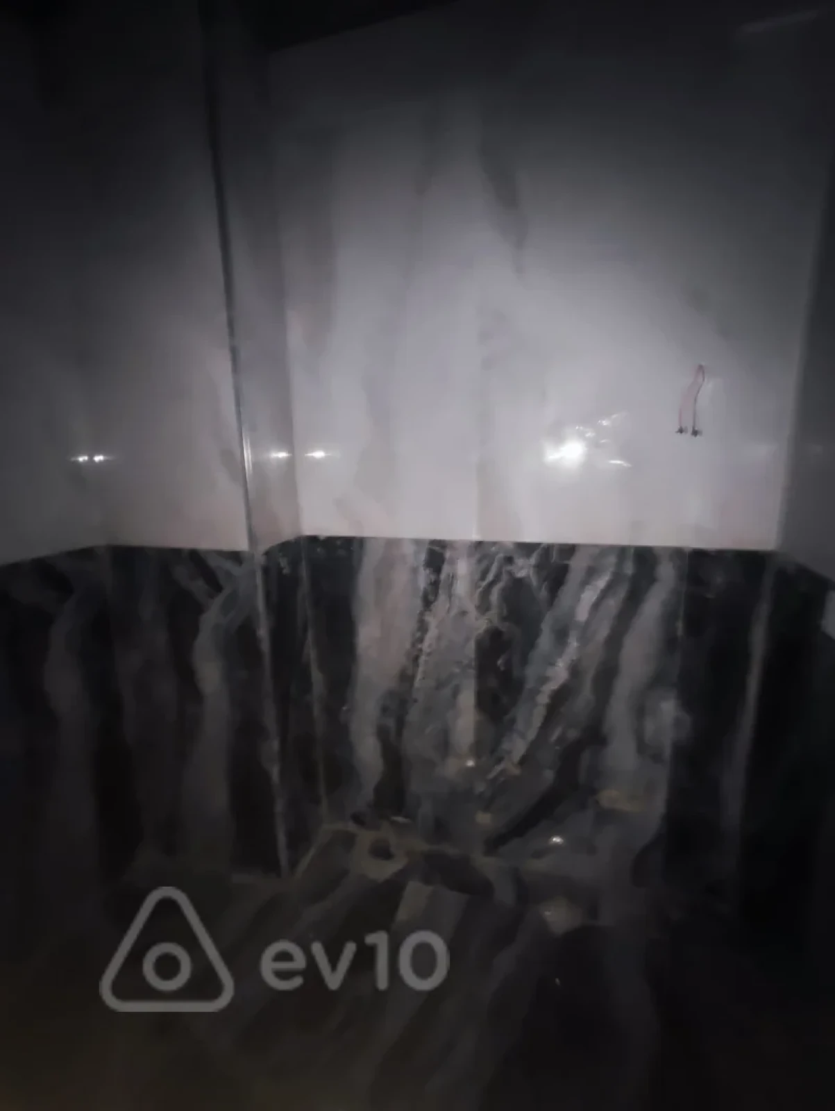 Satılır 3 otaqlı yeni tikili 60 m²