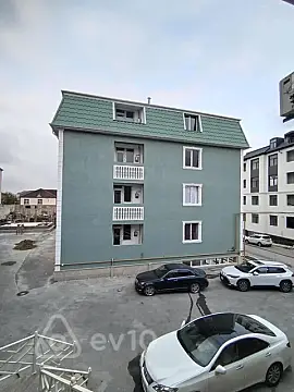 Satılır 3 otaqlı yeni tikili 60 m²