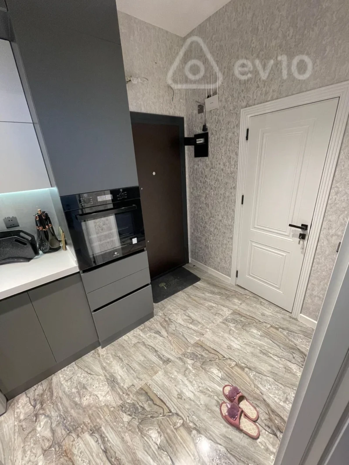 Kirayə verilir 2 otaqlı yeni tikili 50 m²