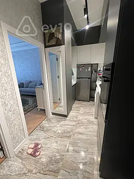 Kirayə verilir 2 otaqlı yeni tikili 50 m²